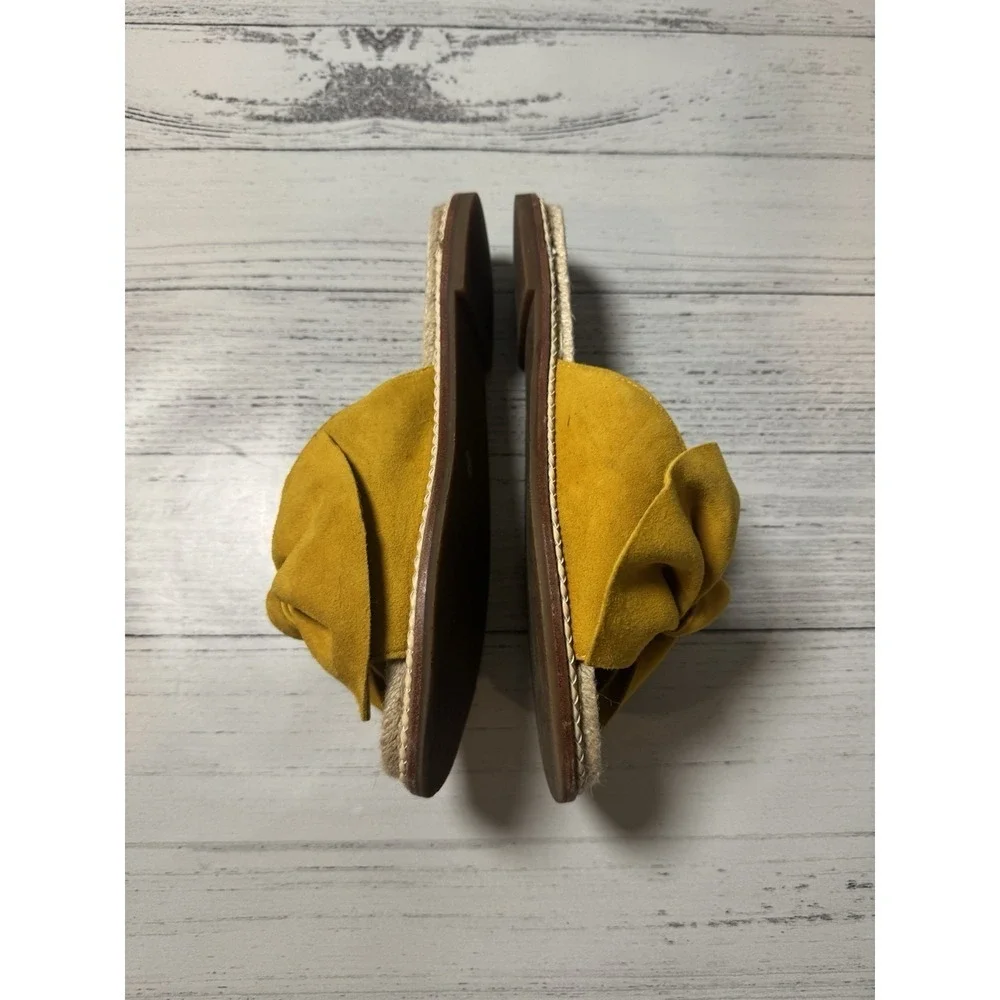 Antonio Melani Sandals Size  7 Yellow Leather Twist Boho - Picture 3 of 7